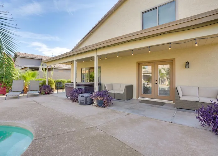 Outdoor Oasis! Phoenix-area Family Escape Ferienhaus Avondale