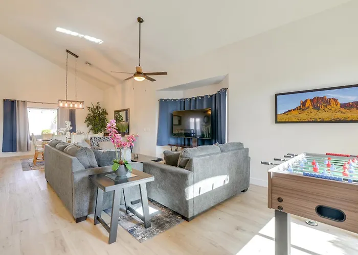 Outdoor Oasis! Phoenix-area Family Escape
