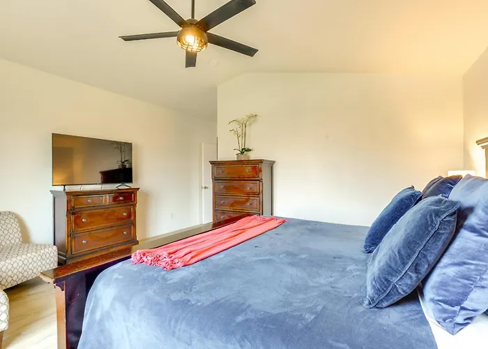 Outdoor Oasis! Phoenix-area Family Escape